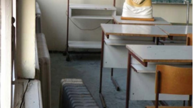 Student koji kaže ping