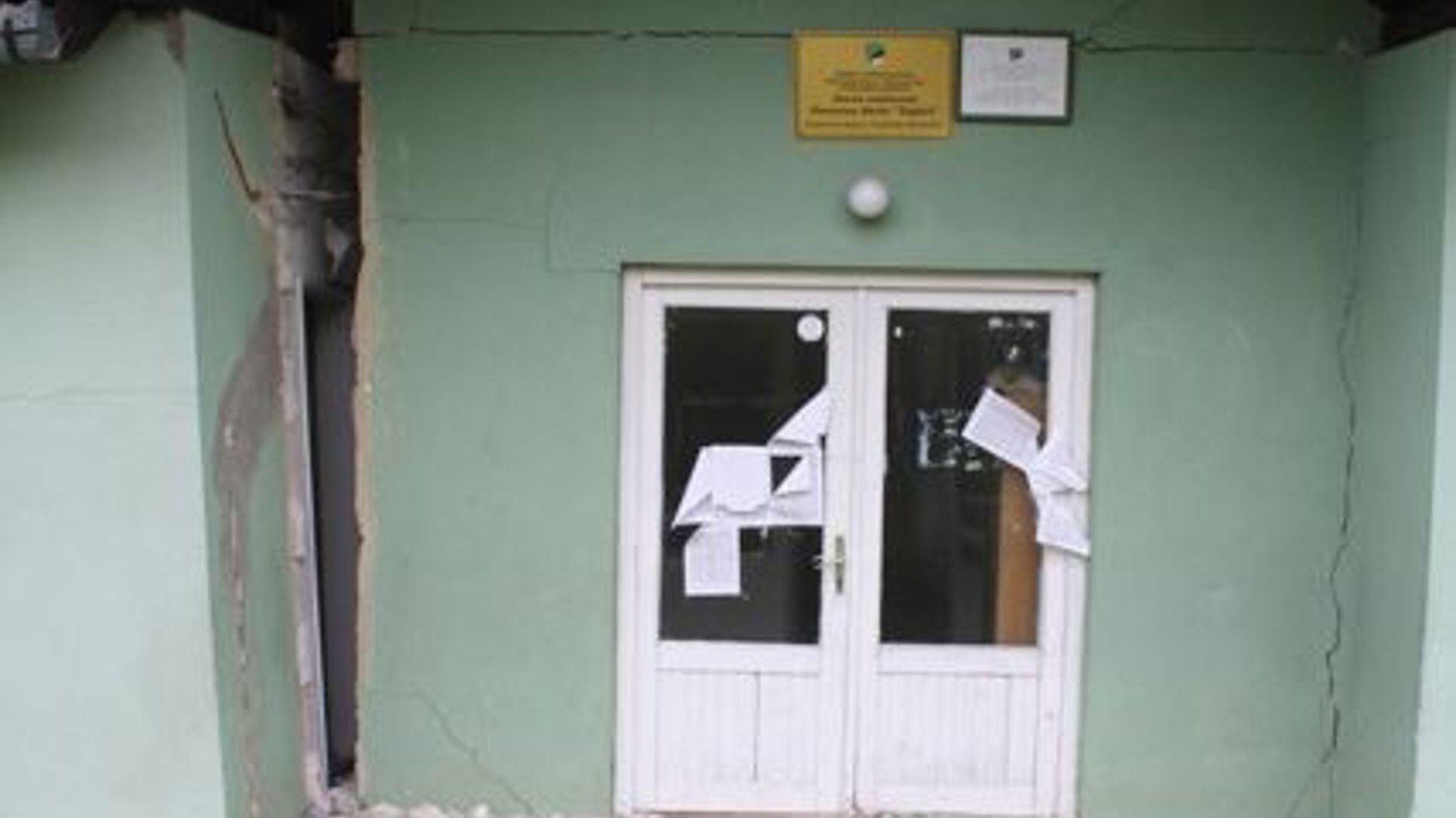 Tojšići: Školski čardaci ni na nebu ni na zemlji