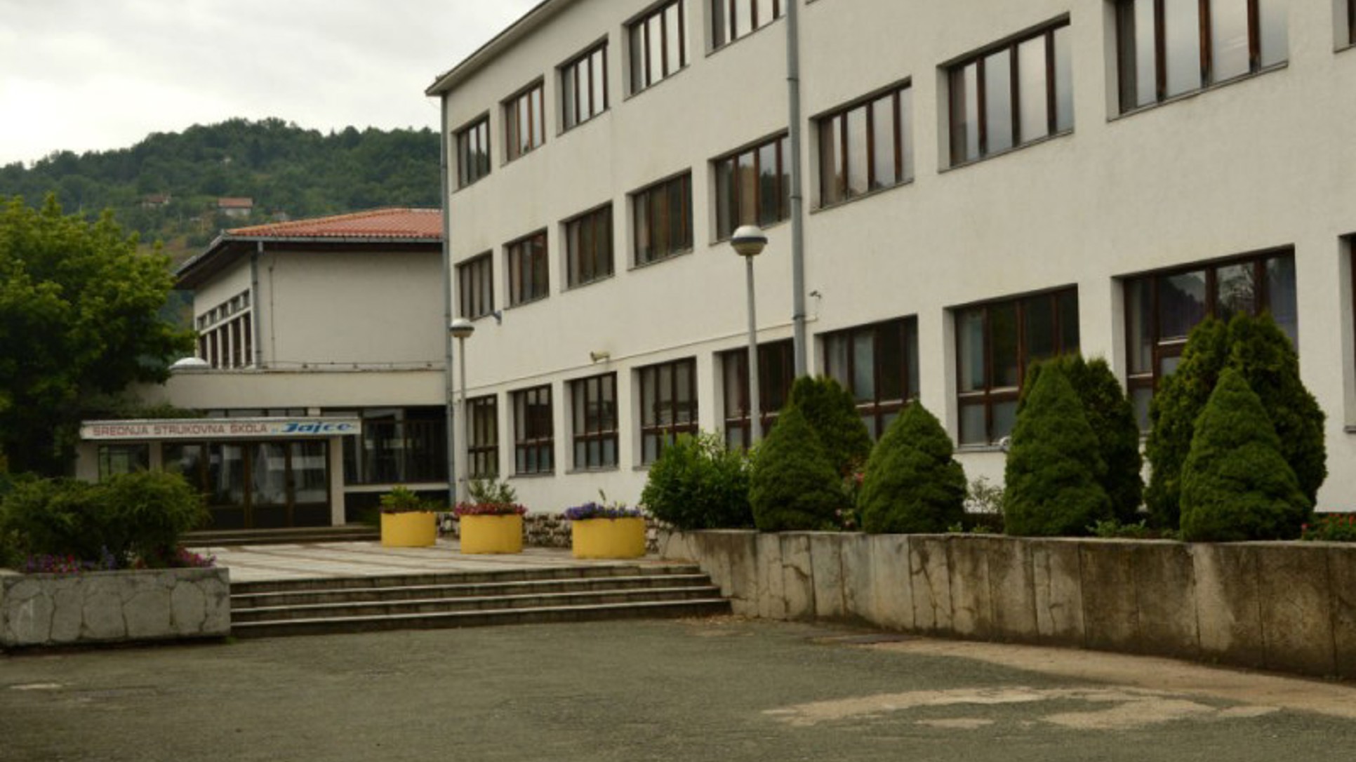 ap_5791db9be0060.jpg
